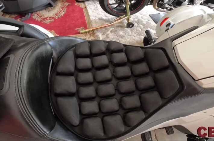 Optimal Motorcycle Seat Cushions for Extended Journeys